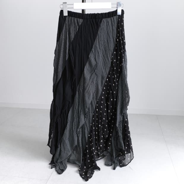 dot unbalanced skirt