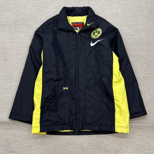 나이키 도르트문트 점퍼 r2606