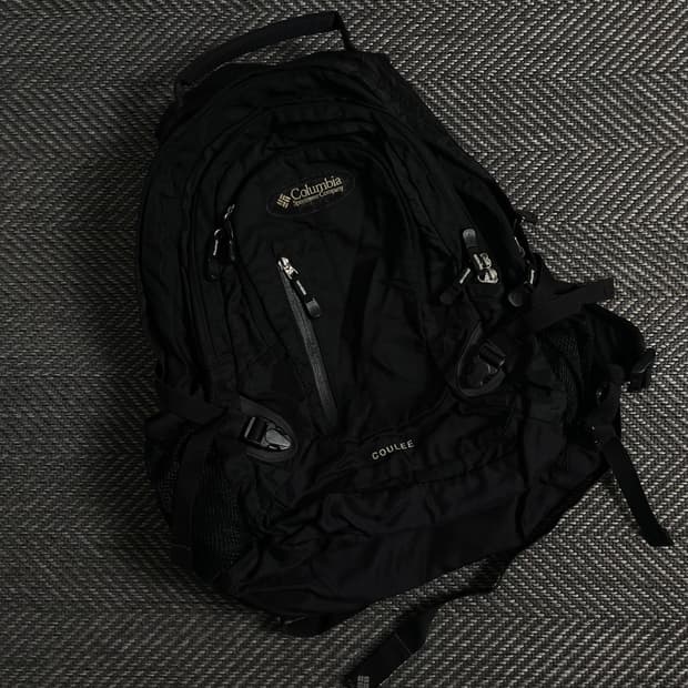컬럼비아 coulee 블랙 아웃도어 테크 백팩 y 3742