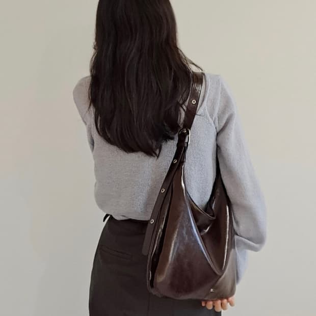 베일린 숄더백 브라운