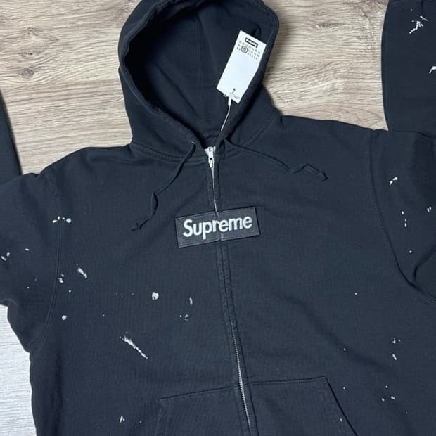 슈프림 후드집업