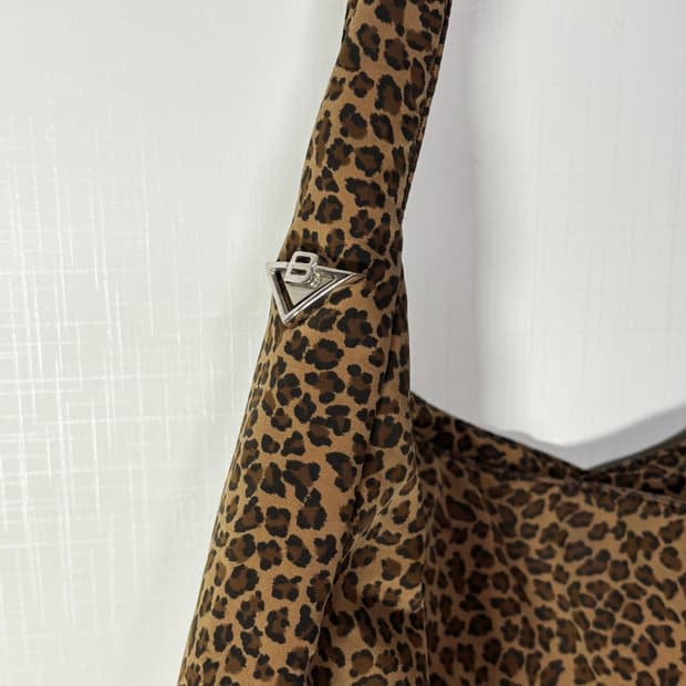 Bottega Veneta 보테가베네타 빈티지 레오파드 호피 나일론백