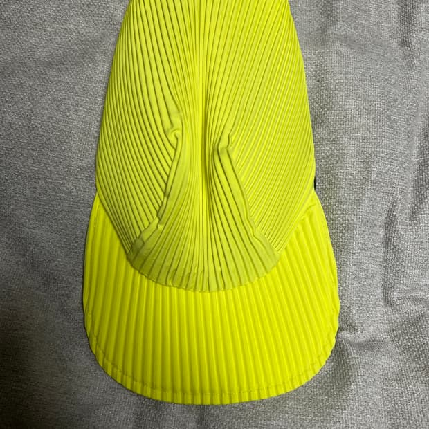 옴므플리세 모자