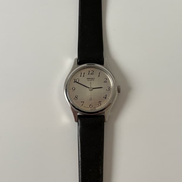 1980s Brushed Dial Silver Ladies Quartz