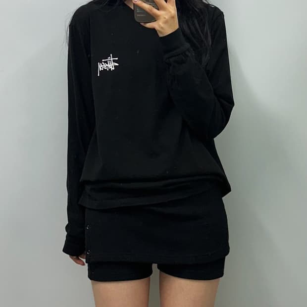 스투시 블랙 롱슬리브 