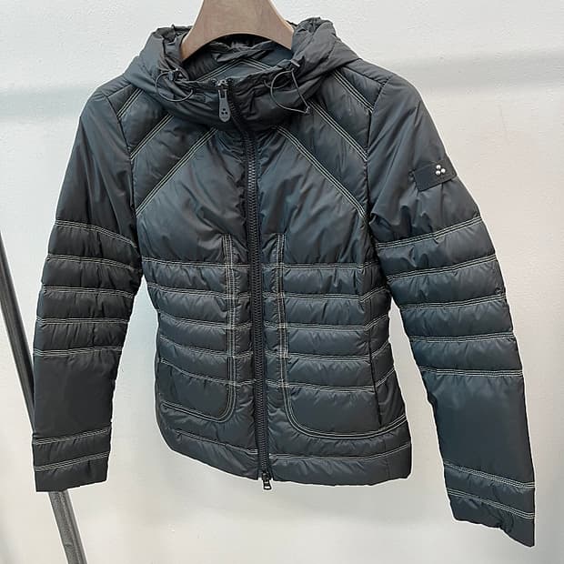 여) 페트레이 신형 블랙 경량다운 