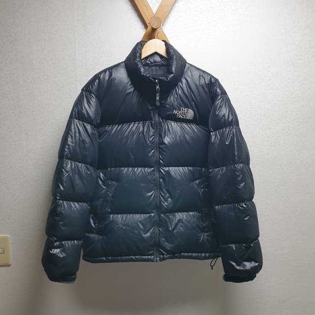 [m/95] 노스페이스 눕시패딩 유광블랙