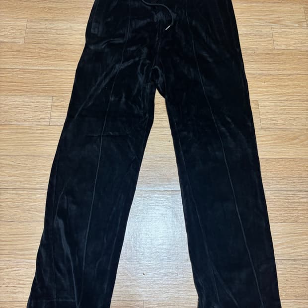 브라운야드 벨벳 트레이닝 바지 블랙