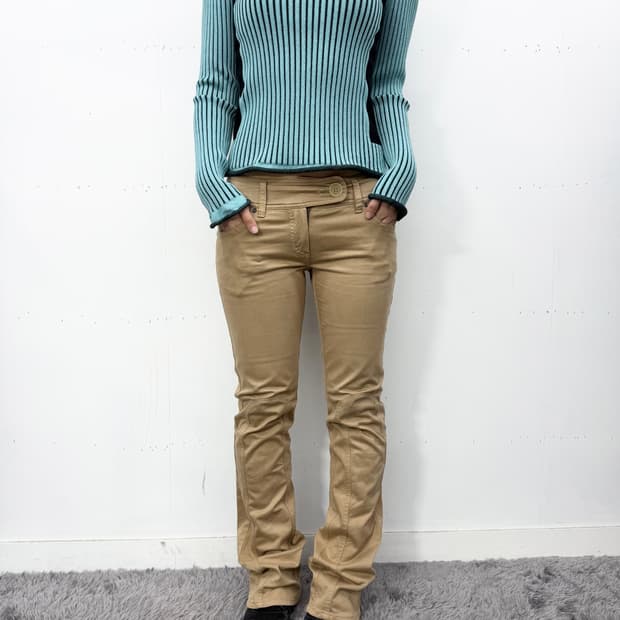 Share Spirit panel boot-cut pants