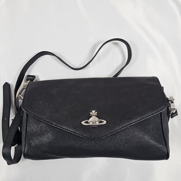 비비안웨스트우드빅토리아백