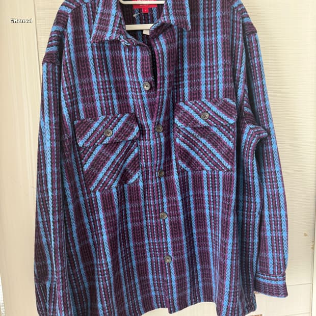 슈프림 자켓 L사이즈