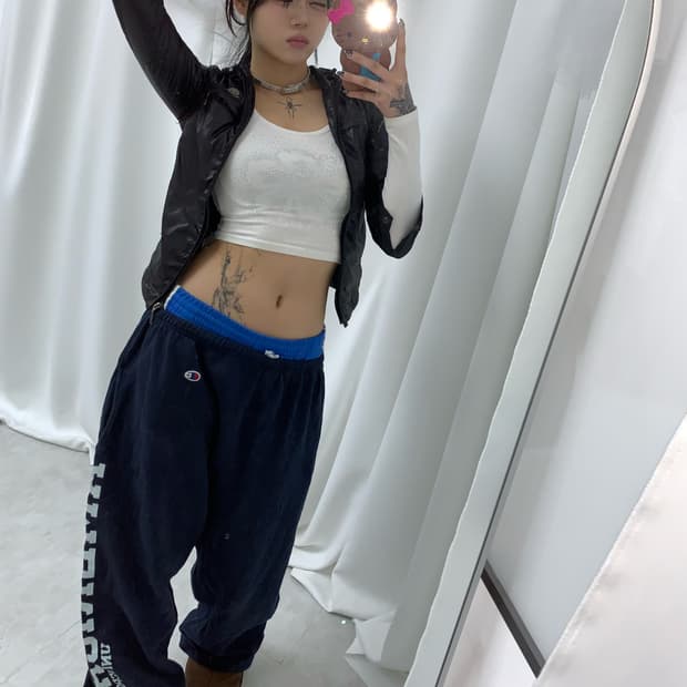 챔피온 레터링 네이비 트레이닝 팬츠