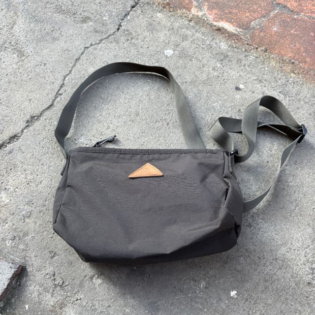 Columbia 콜롬비아 크로스백 가방