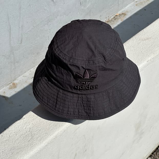 [M] 아디다스 오리지널 블랙 버킷햇 트레포일 벙거지 모자