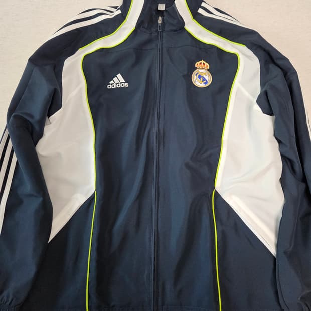 아디다스 레알마드리드 트랙탑 xl