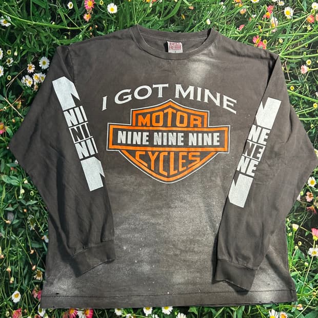 도넛리벤지 핑거프레스 할리 롱슬리브 3