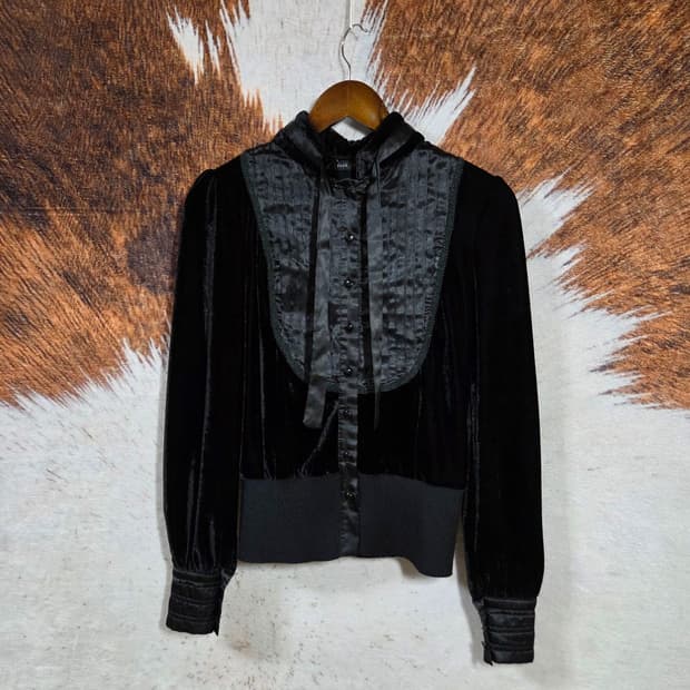 빈티지 벨벳 블랙 클래식 타이 블라우스