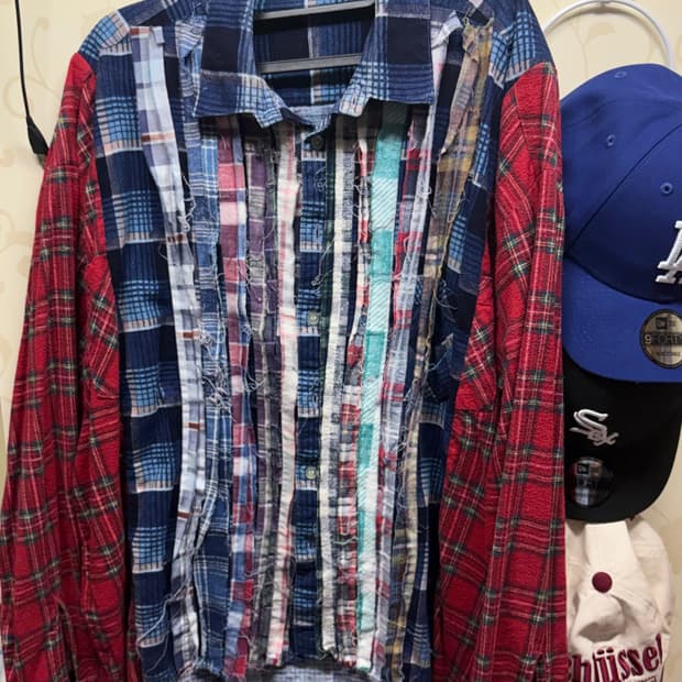 리빌드 바이 니들스 셔츠