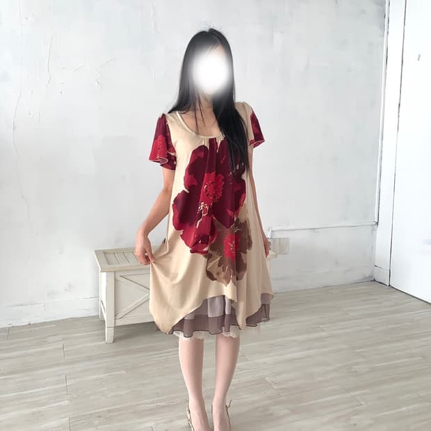 Large Flower Graphic Oriental Midi Dress