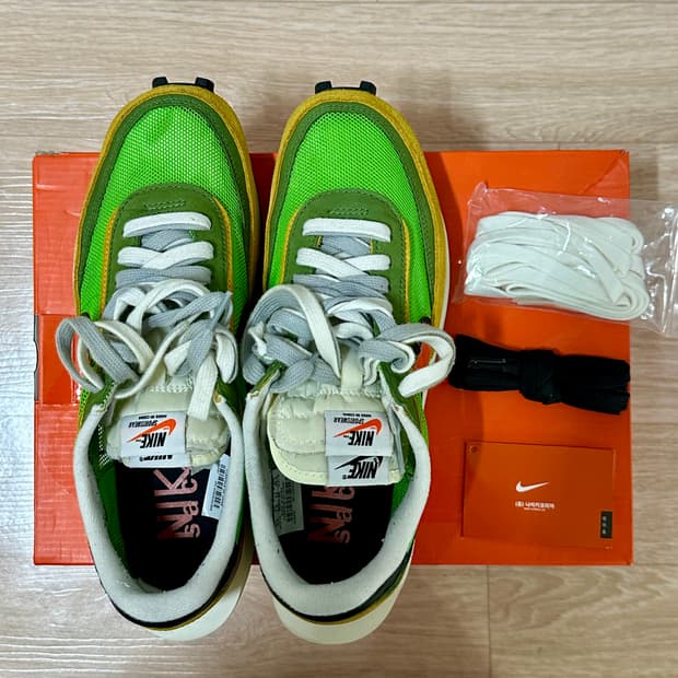 정품 풀박스 나이키X사카이 LD 와플 멀티색상(265)