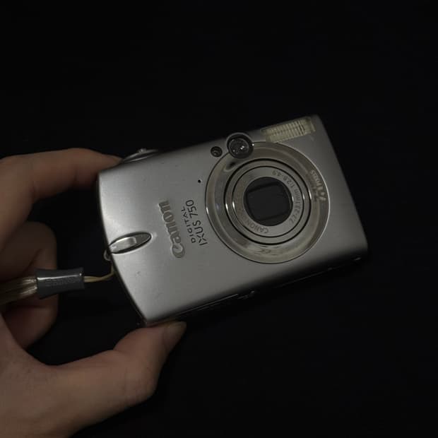 캐논 ixus 익서스750 / 익서스210 후지필름 f70 빈티지 디카