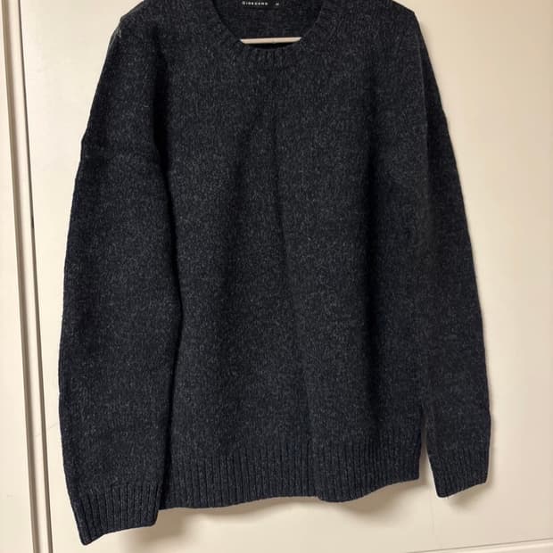 지오다노 블랙 니트 스웨터 M