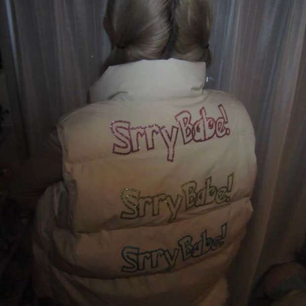 srrybabe 흰색 패딩 조끼