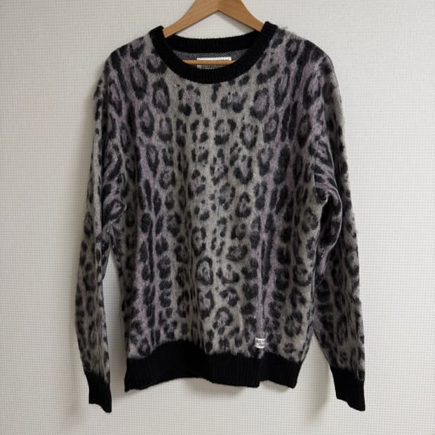 와코마리아 재규어 모헤어 스웨터