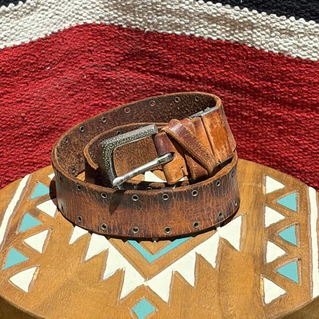 Vintage brown garisson belt / 웨스턴 아일렛 벨트