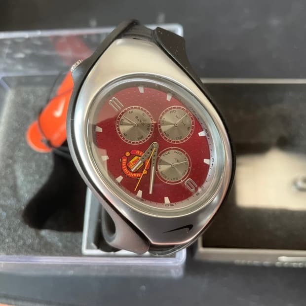 희귀) 맨유 나이키 시계 새상품 