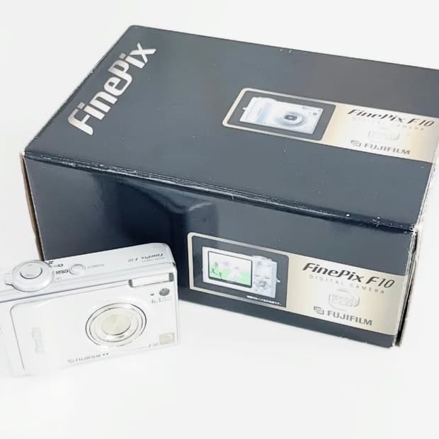 FujiFilm Finepix F10 풀박스