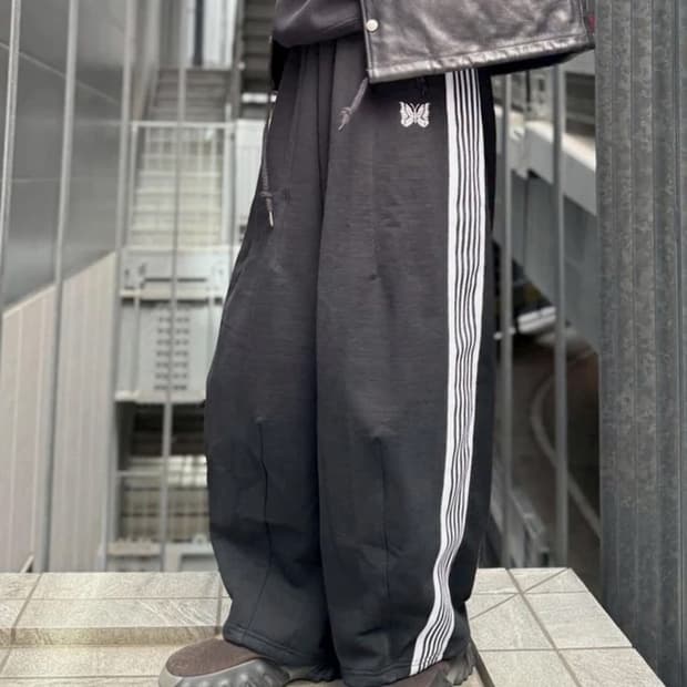 니들스 x BEAVER 별주 H.D. 트랙팬츠코튼저지 블랙 사이즈교환