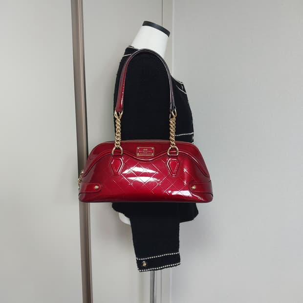 정품 발렌시아가 페이던트 숄더백