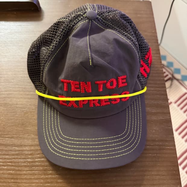 알렉스 조노 모자