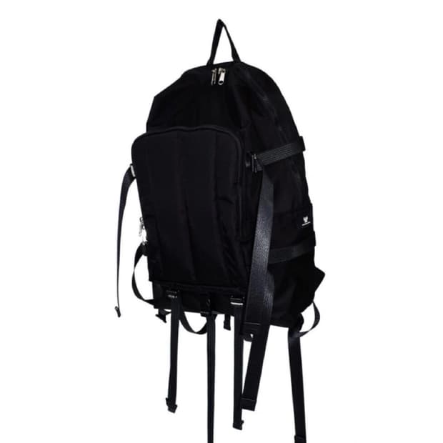 이우가마카라스 백팩 블랙