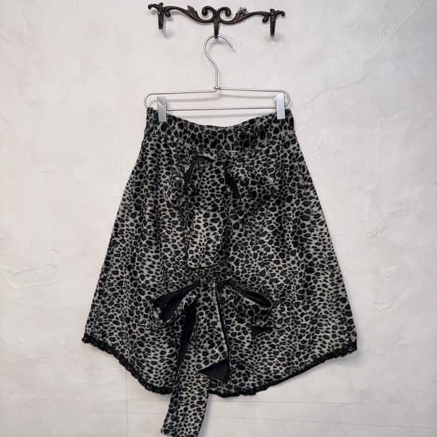 Black&white leopard back ribbon unbal sk