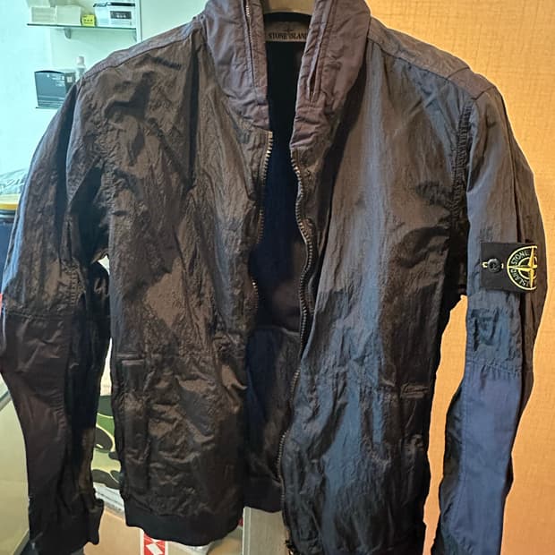 [L] 스톤아일랜드 나일론 메탈 WATRO RIPSTOP 네이비