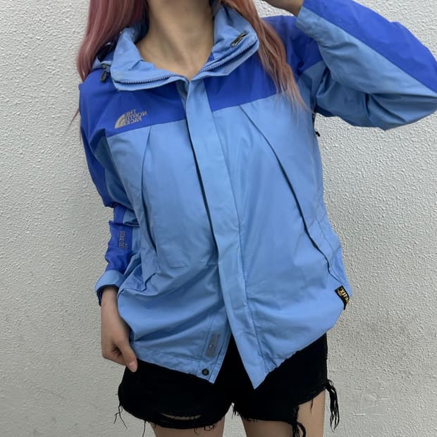 노스페이스 고어텍스 파스텔블루 후드 바람막이 80