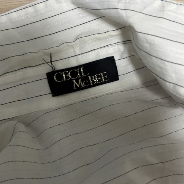 세실맥비 셔츠