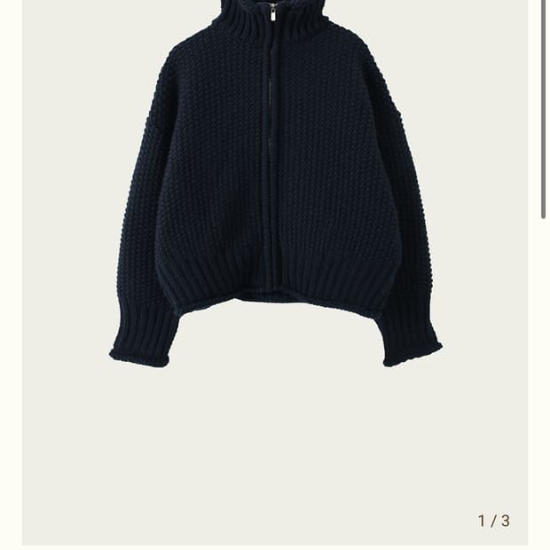 Ribbonbit tabi zip-up knit