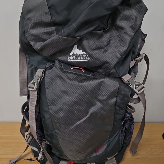 그레고리 정품 등산배낭 35리터 배낭 백팩 팝니다