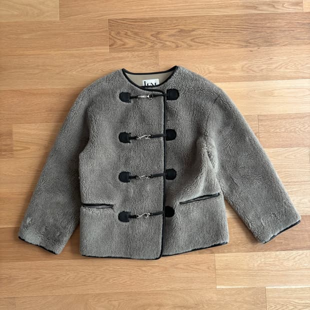 페이우 토글 무스탕 자켓 36