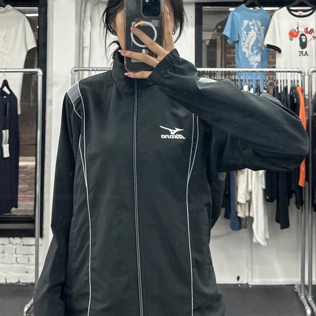 미즈노 JPN 피스테 바람막이