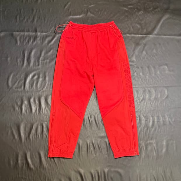 준지 트레이닝 팬츠 레드