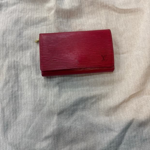 정품 루이비통 에삐 반지갑 팝니다