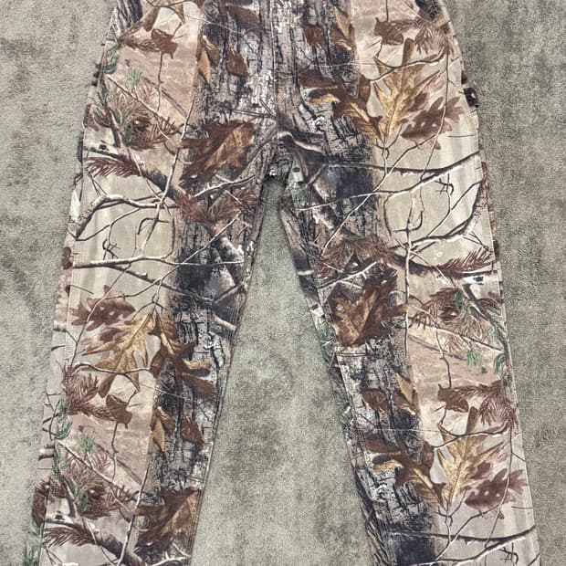 칼하트 B235 리얼트리 카모 덩가리핏 팬츠