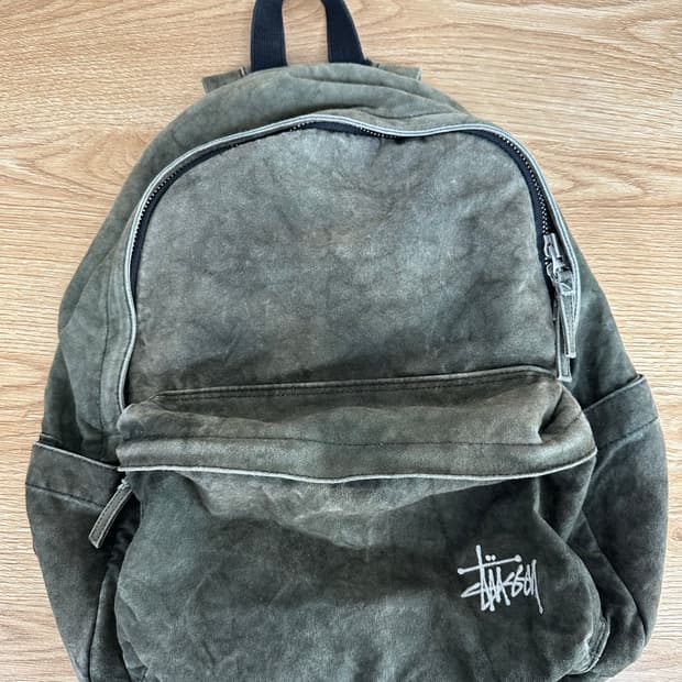 스투시 백팩 가방 판매합니다