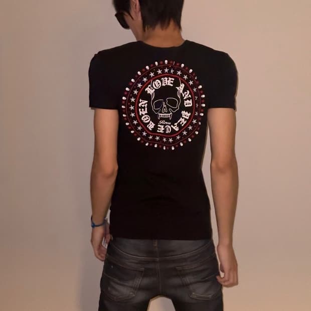 Roen Skull Beaded Graphic T-Shirt Black