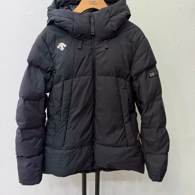 정품) 데상트 여성 패딩 M