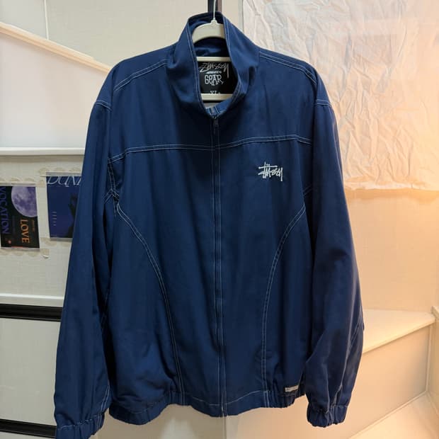 스투시 스티치 안감 디테일 자켓